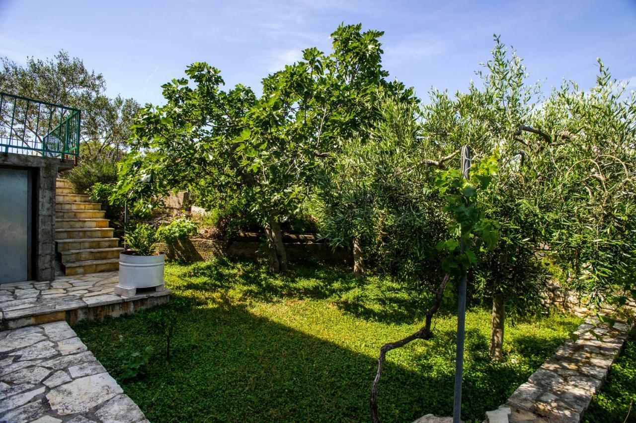 Great View Apartment Sutivan Esterno foto