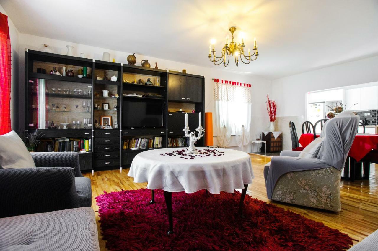 Great View Apartment Sutivan Esterno foto