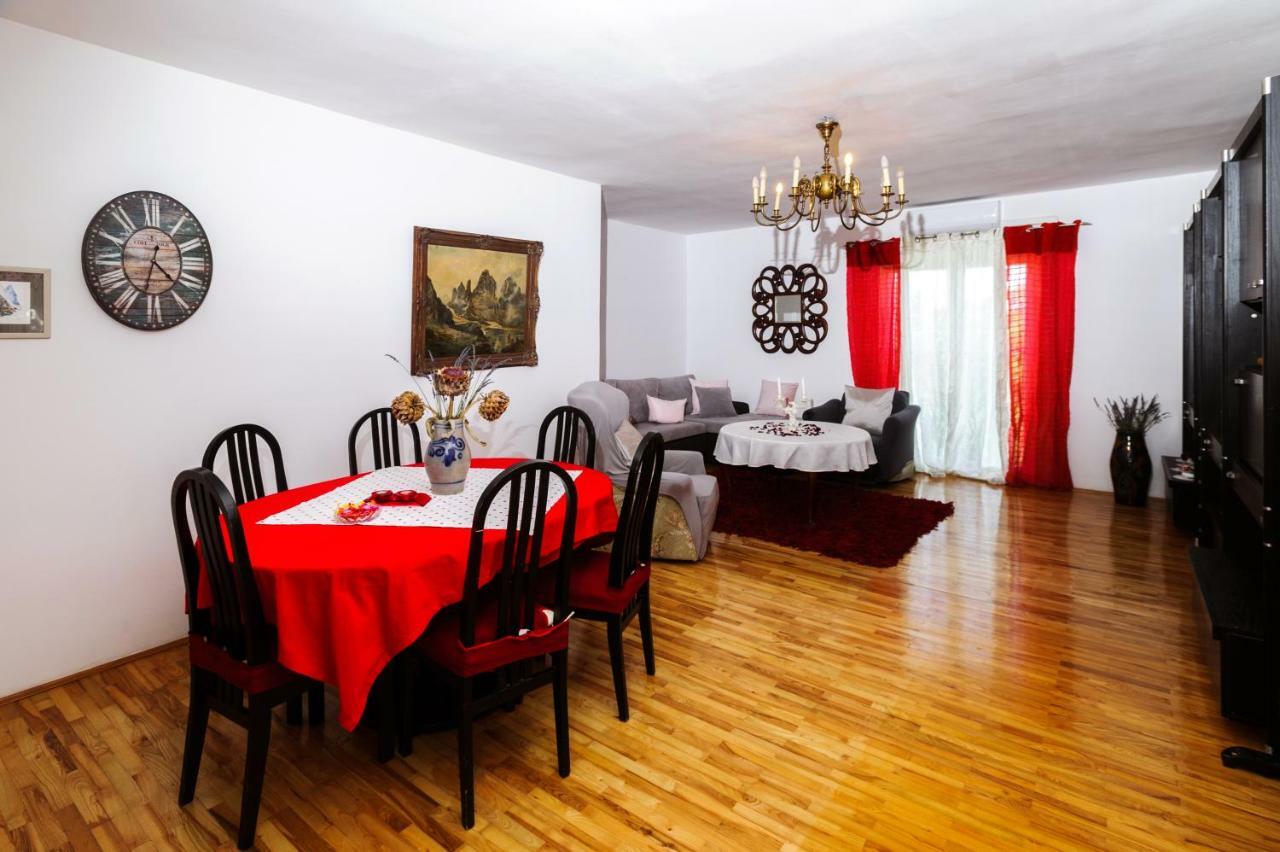 Great View Apartment Sutivan Esterno foto