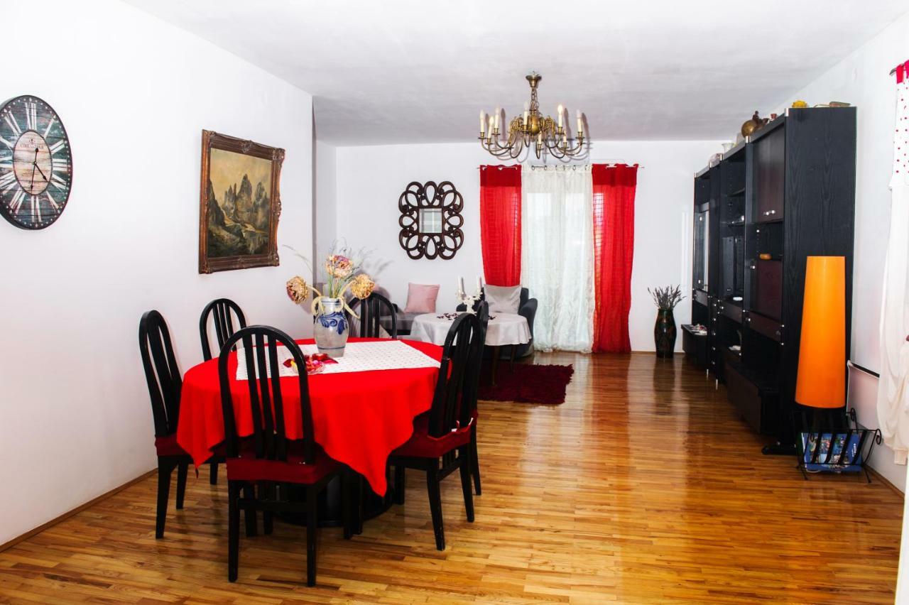 Great View Apartment Sutivan Esterno foto