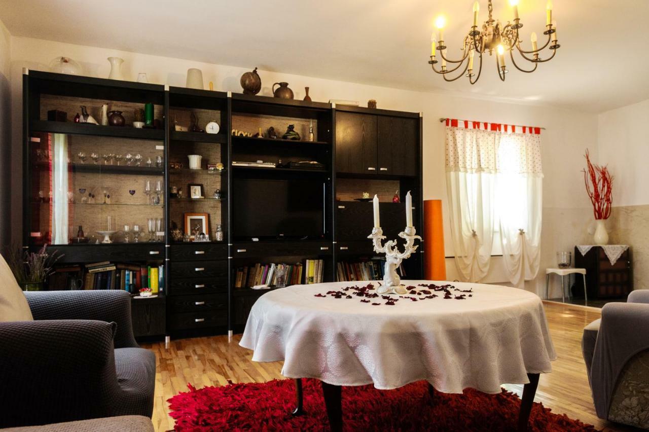Great View Apartment Sutivan Esterno foto