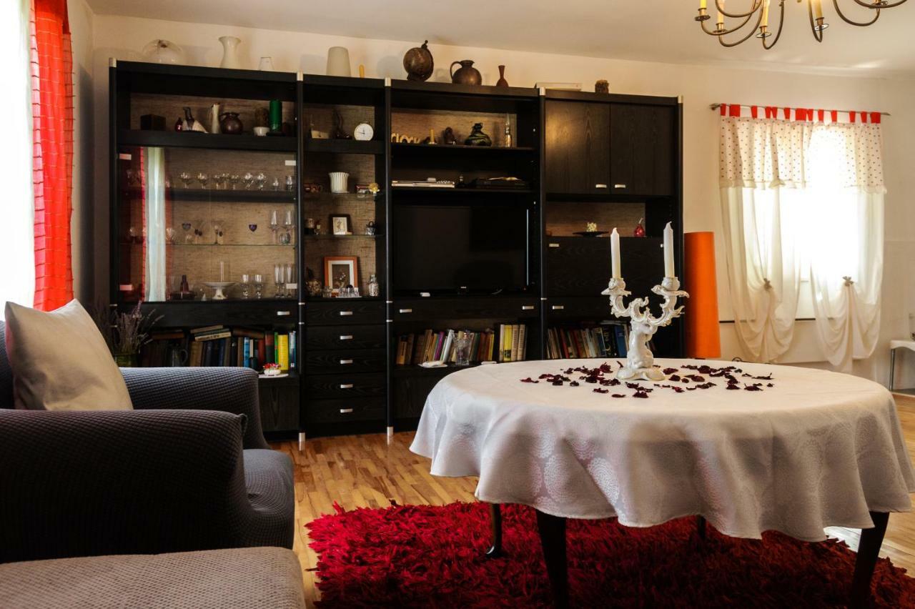 Great View Apartment Sutivan Esterno foto