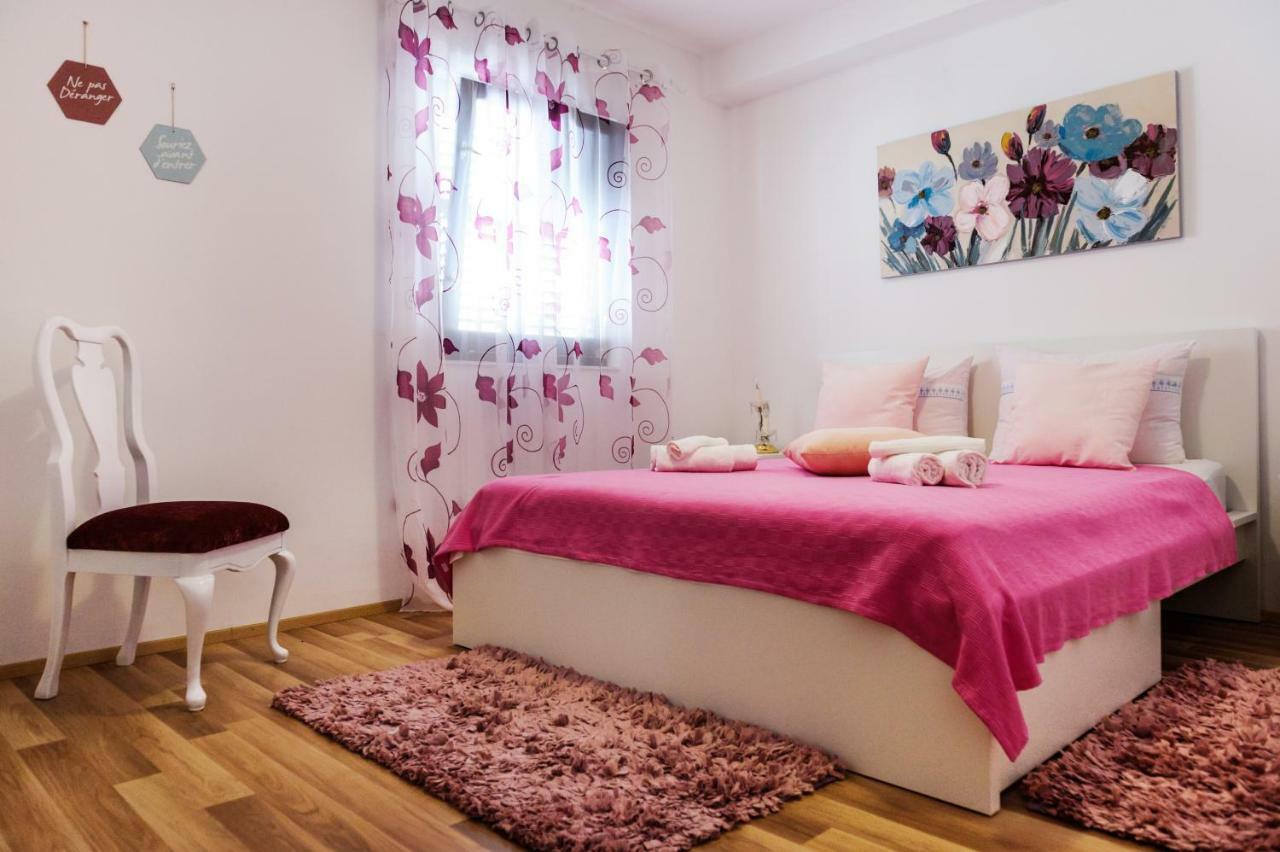 Great View Apartment Sutivan Esterno foto