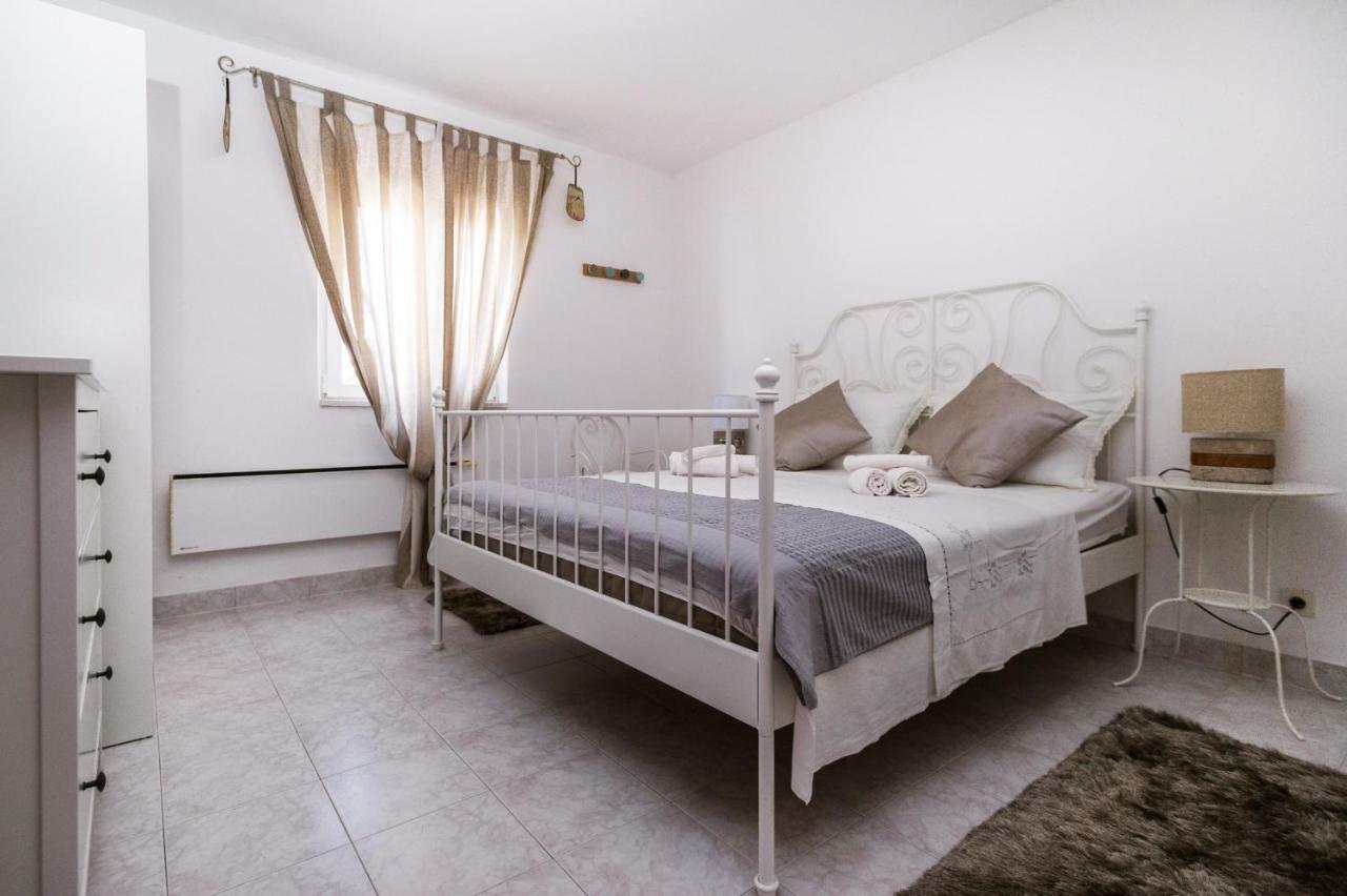 Great View Apartment Sutivan Esterno foto