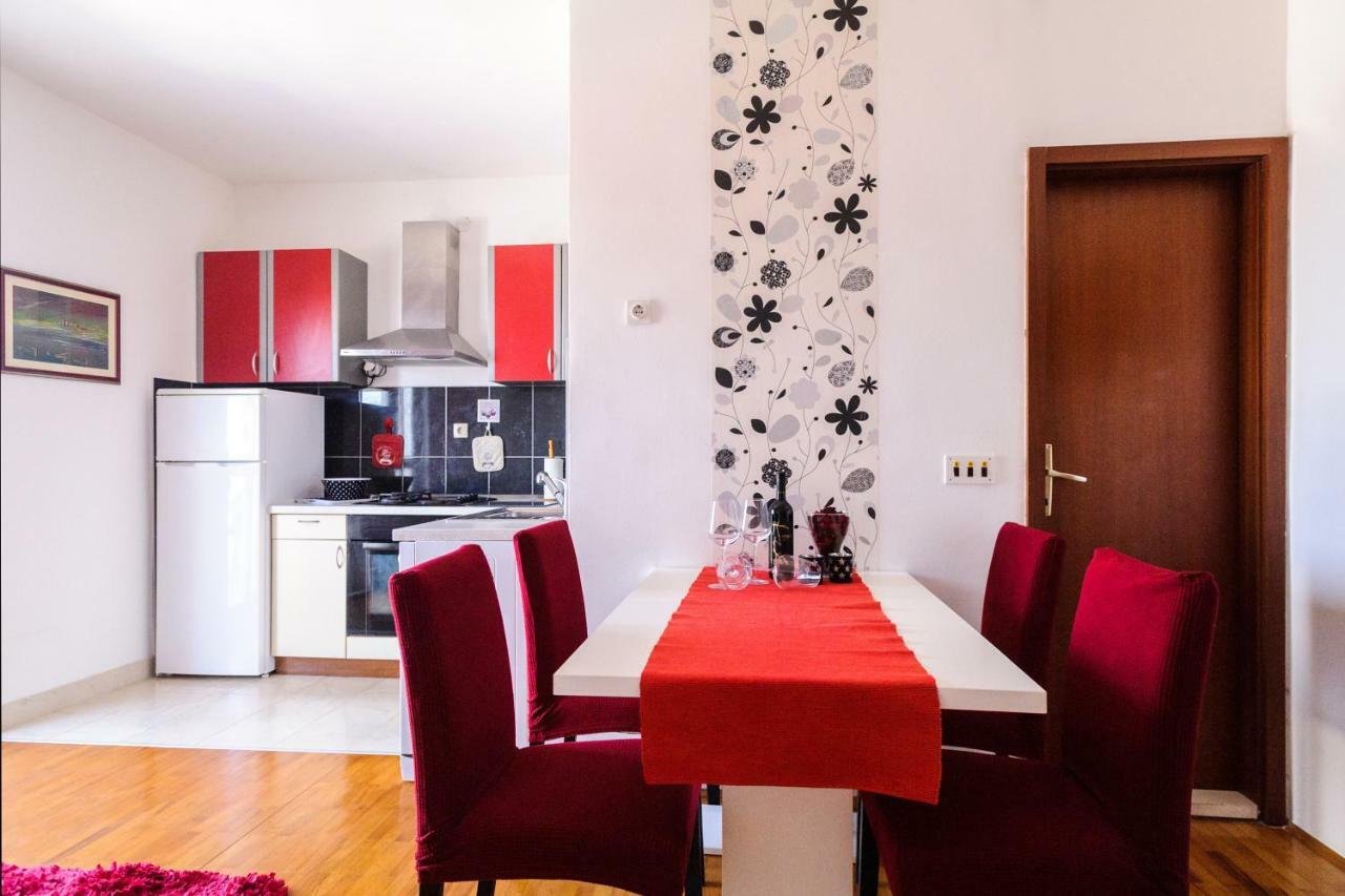 Great View Apartment Sutivan Esterno foto